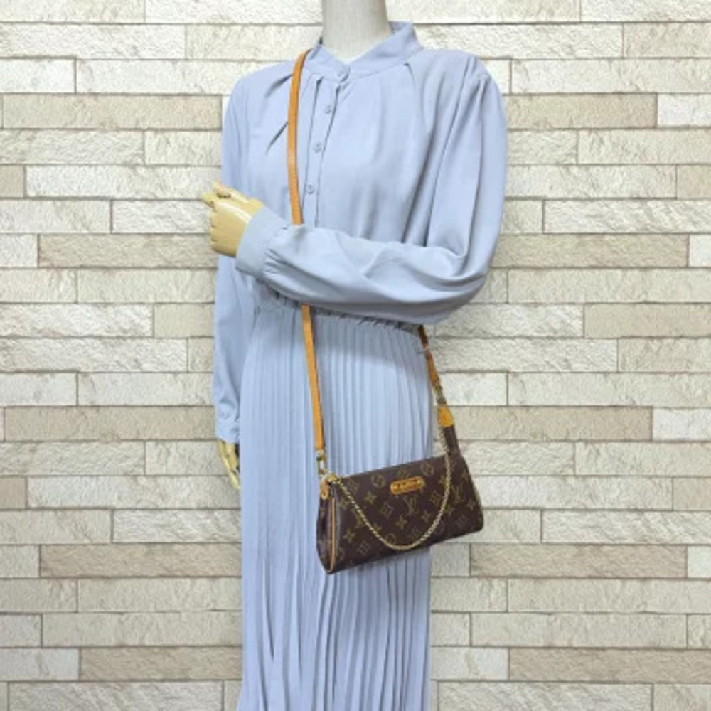 Louis Vuitton Canvas Eva Brown Monogram Shoulder Bag